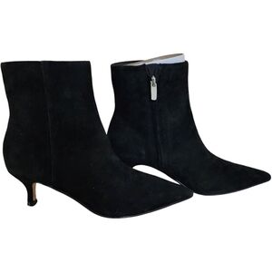 Nine West Elegant Black Suede Ankle Boots